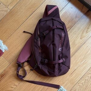 NWOT Patagonia Atom 8L Maroon Sling Backpack Bag